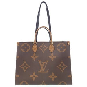 Louis Vuitton Monogram Giant On the Go Bag